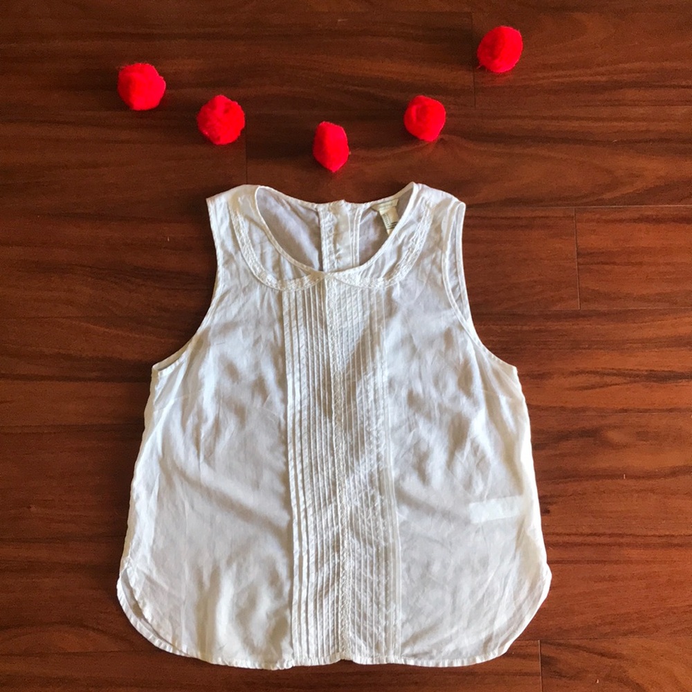 Forever 21 White Sleeveless Top